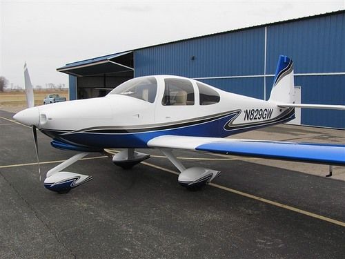Pictures of Vans RV Aircraft: RV-10